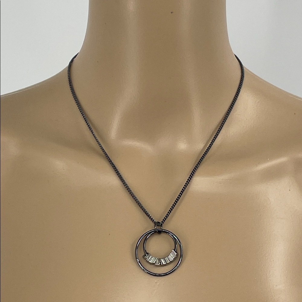 Vintage y2k Nine West Gunmetal Double Circle Hoop Industrial Pendant Necklace